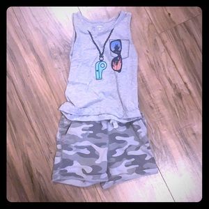 Carter’s 2 piece outfit